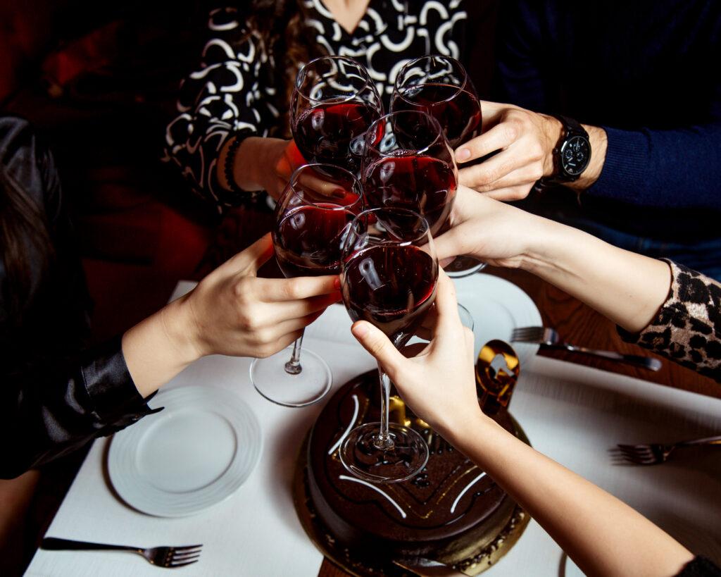 brinda con il vino perfetto